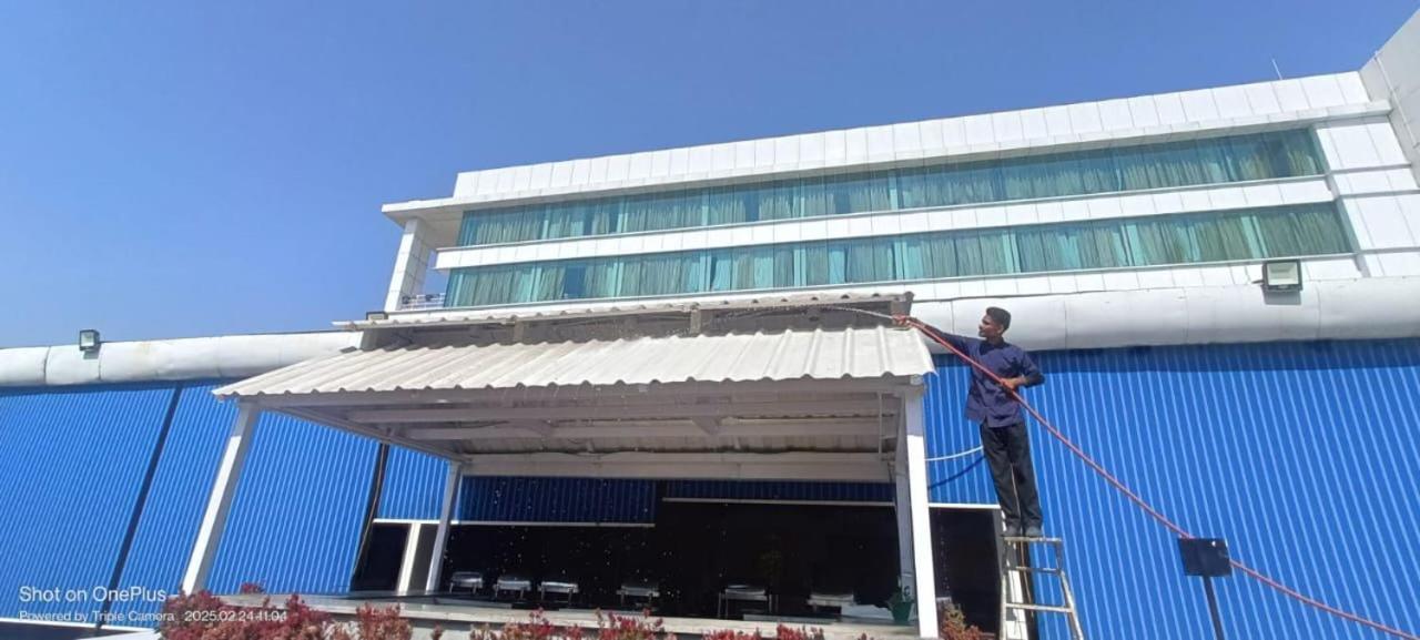 Hotel Amer Green'S Bhopal Eksteriør billede